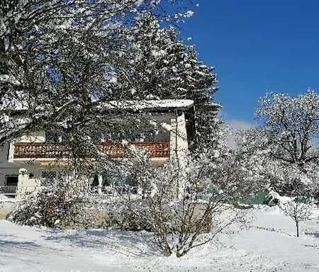 Four Seasons 